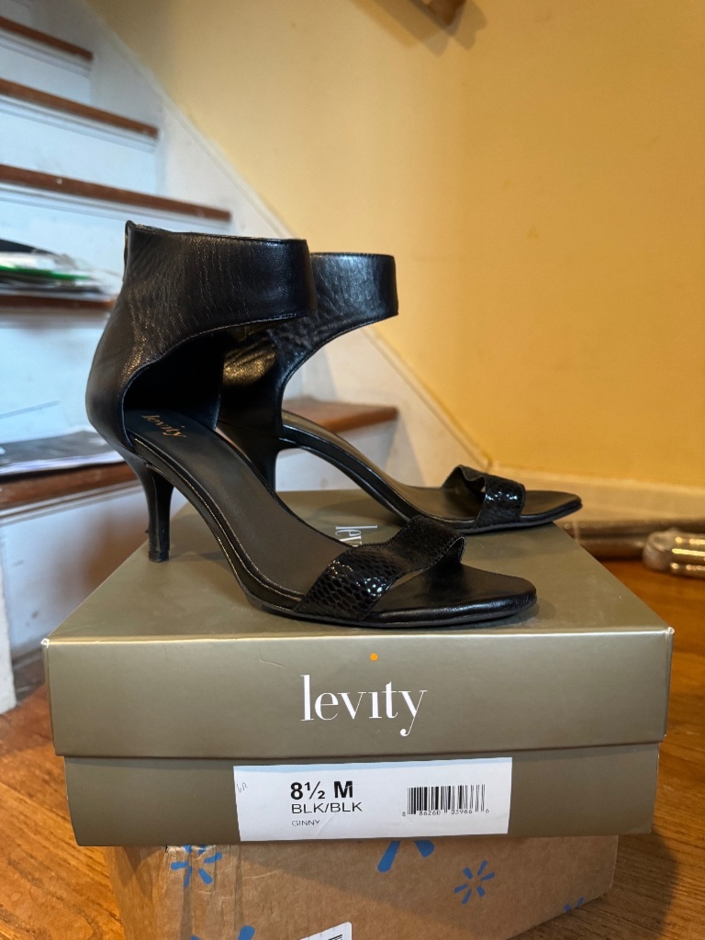 Sexy Levity Black Heels- 8.5